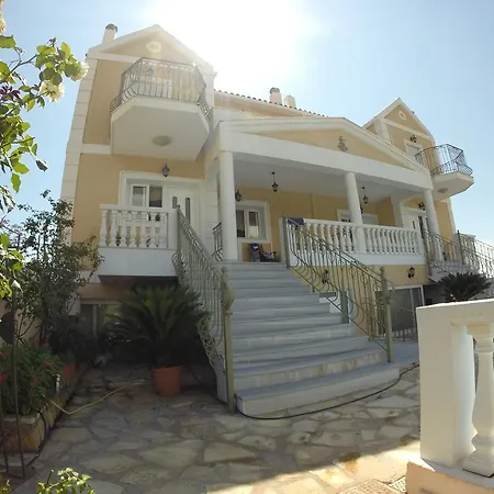 Irini's * Argostóli